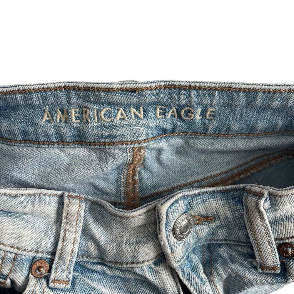 American Eagle 0 Baggy Mom Shorts Light Blue Denim High Rise Raw Hem - Picture 2 of 11